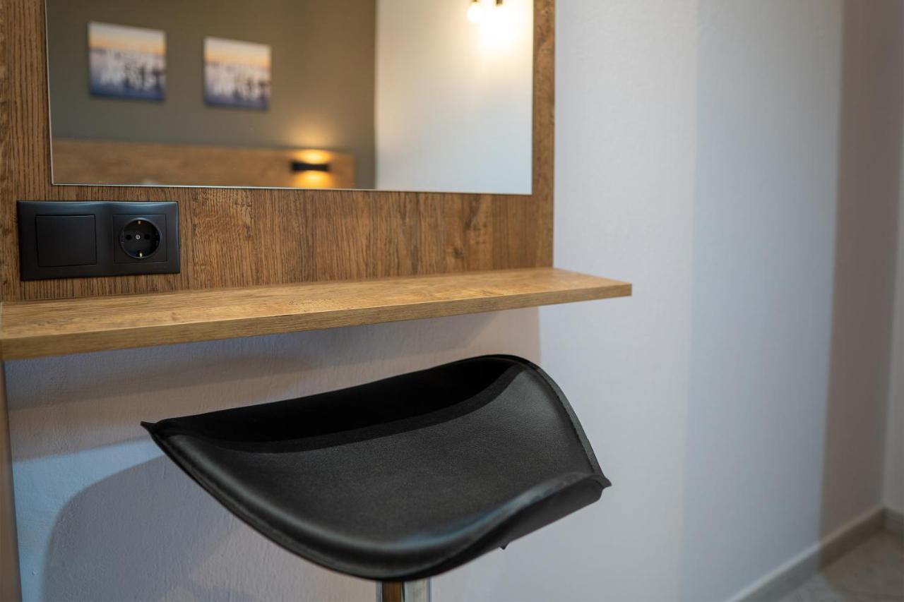 Sea View Apartment Grek Nea 4 Néa Róda Kültér fotó